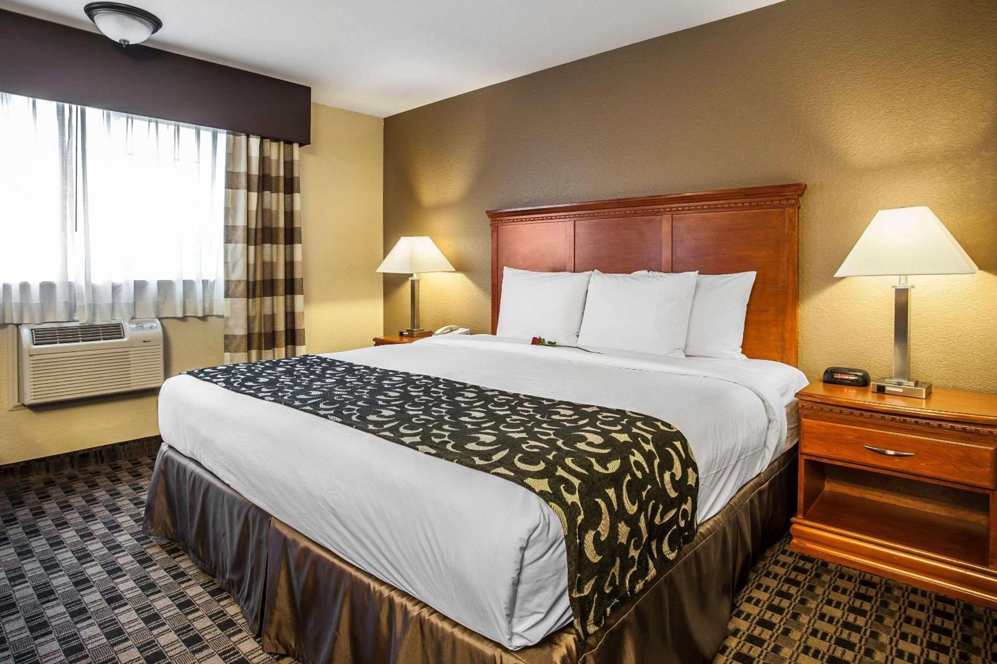 Clarion Inn Renton-Seattle Εξωτερικό φωτογραφία