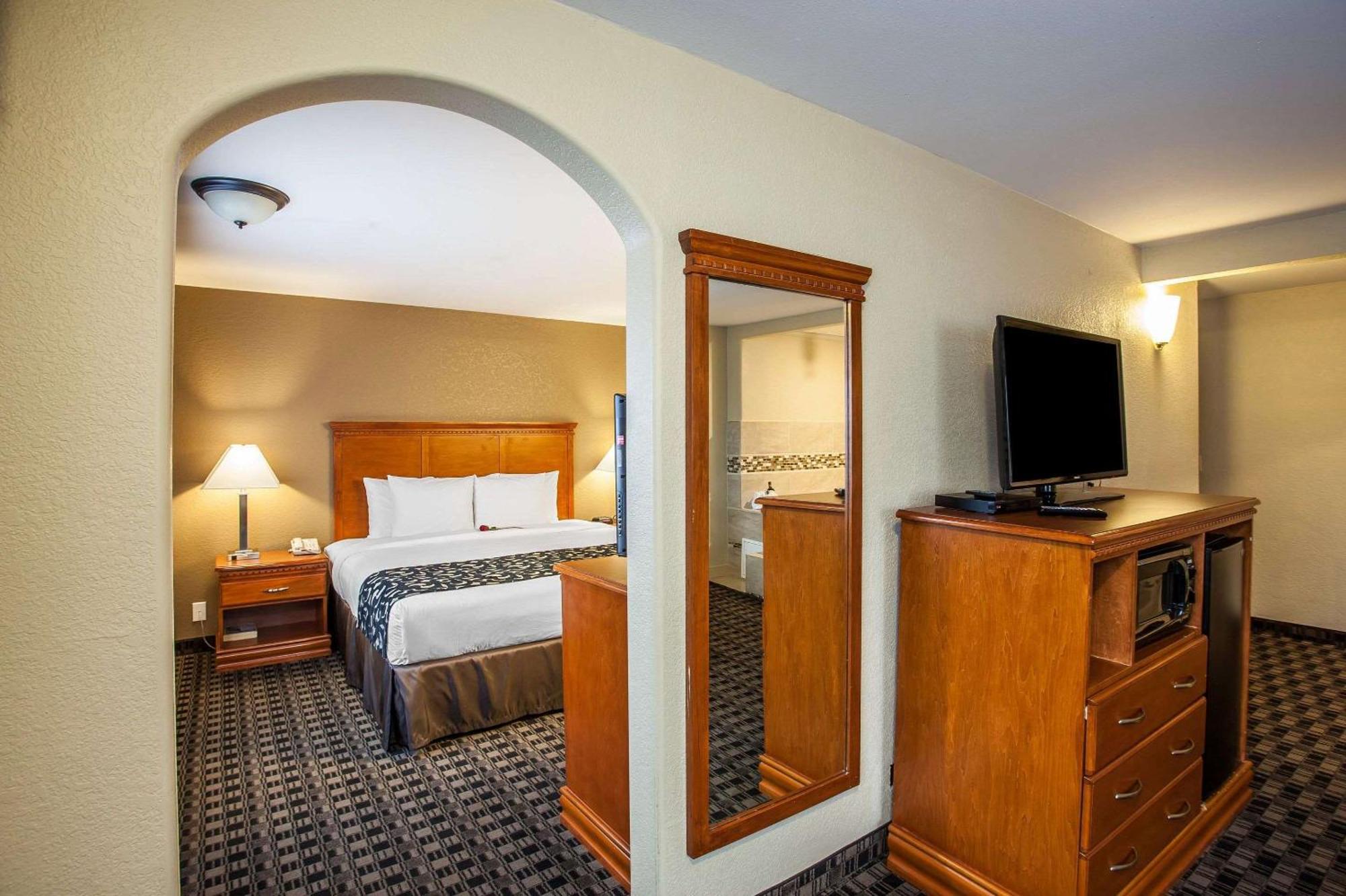 Clarion Inn Renton-Seattle Εξωτερικό φωτογραφία