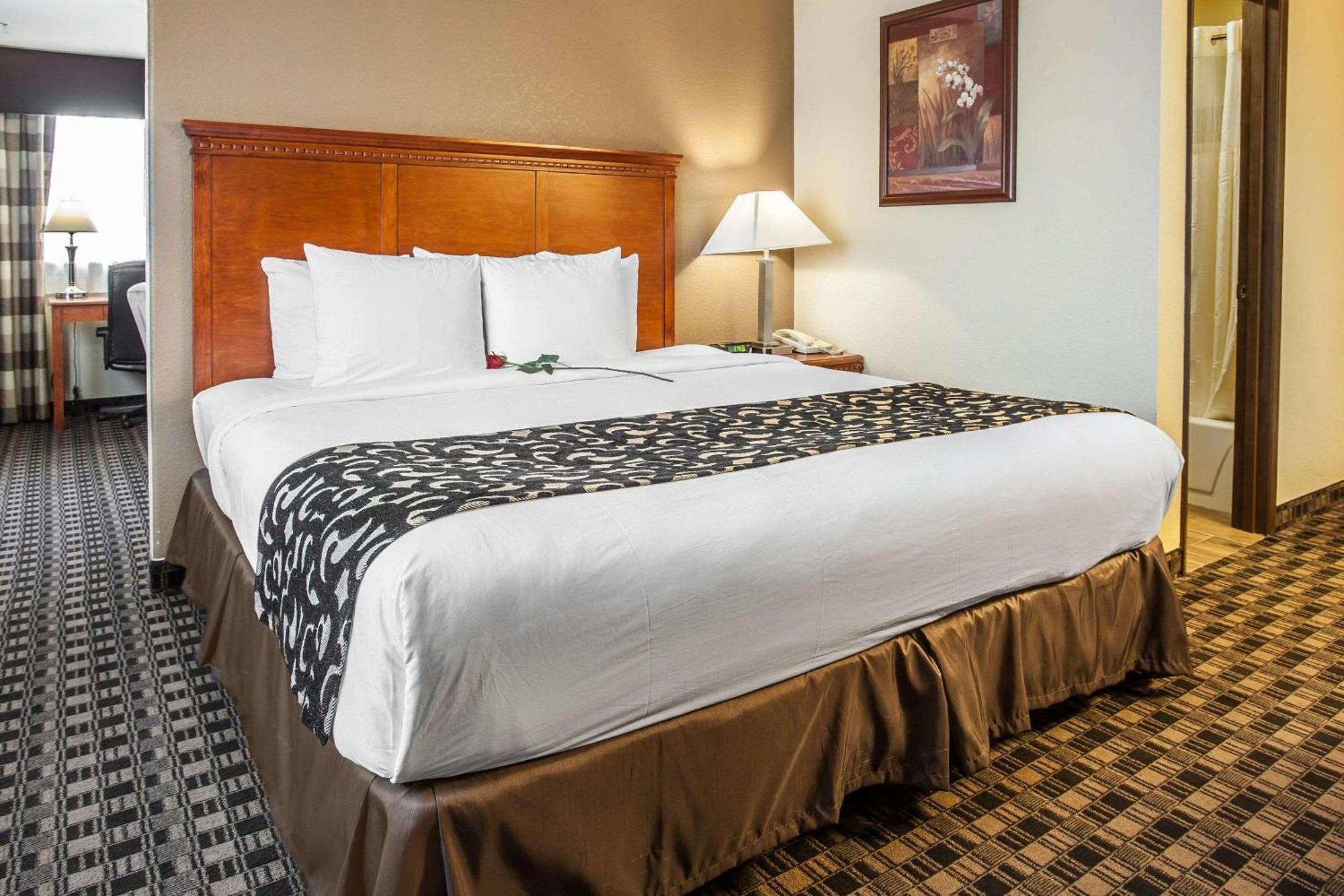 Clarion Inn Renton-Seattle Εξωτερικό φωτογραφία