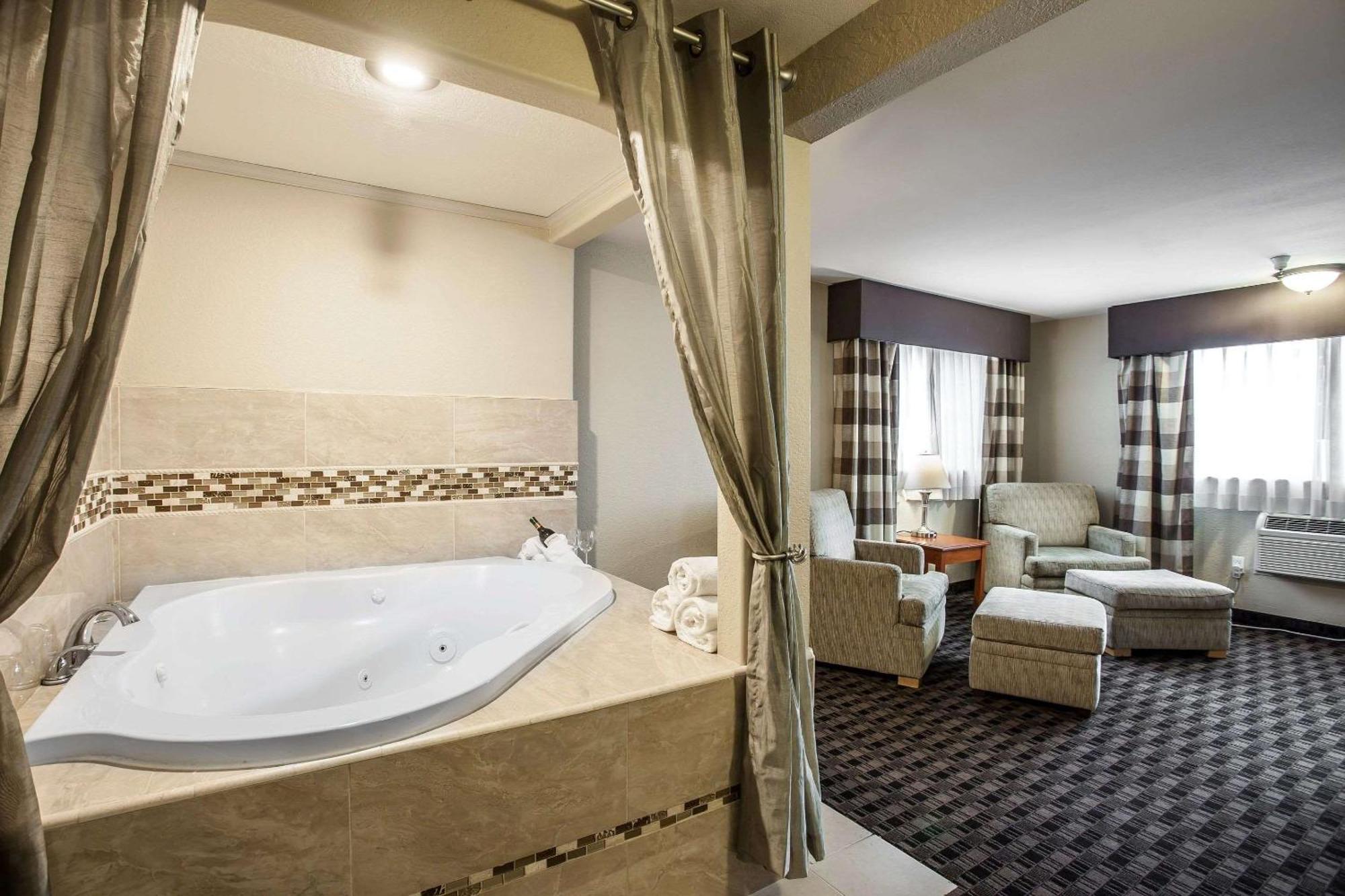 Clarion Inn Renton-Seattle Εξωτερικό φωτογραφία